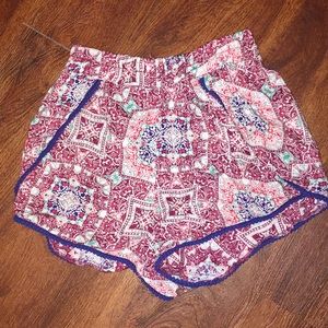 Patterned Flowy shorts